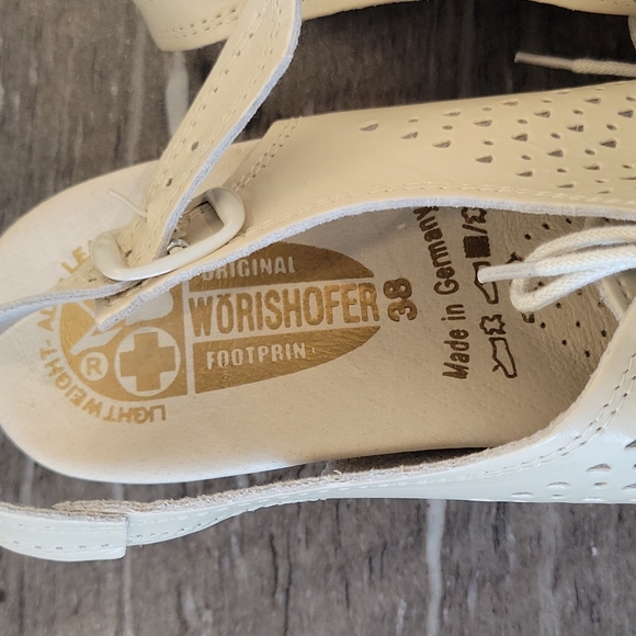 Worishofer cream leather slides size 38 US 7.5 NWOT - Picture 3 of 3